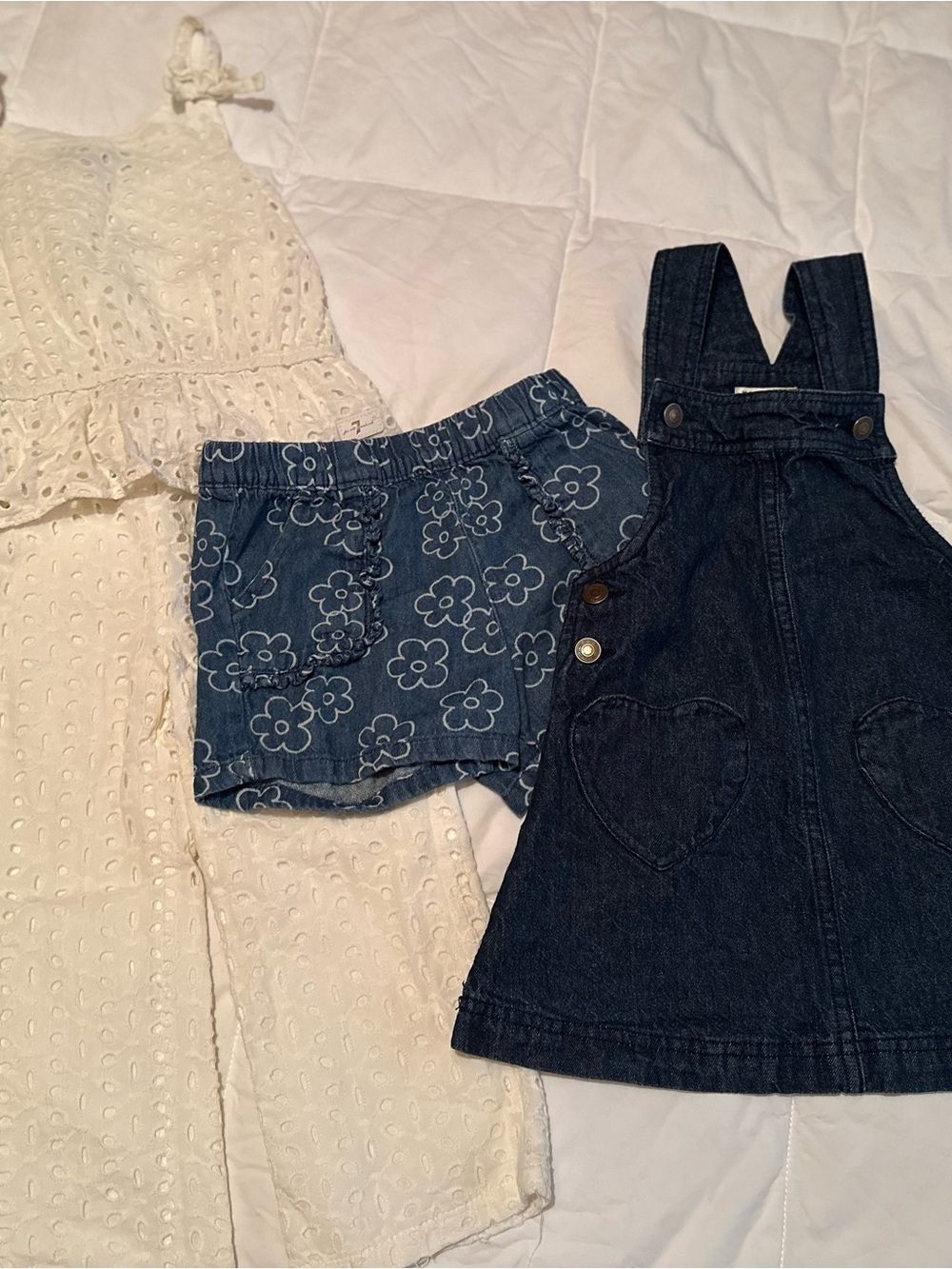 3T set, shorts and denim overall dress